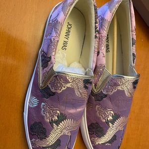 Johnny Was slip on sneaker. New.